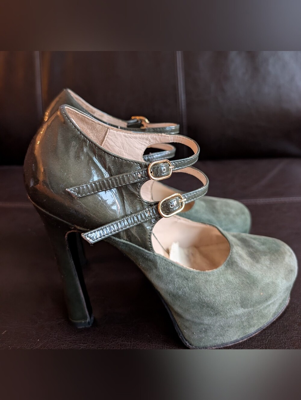 Vero Cuoio Olive Green Suede & Patent Double-Strap Mary Jane Heels